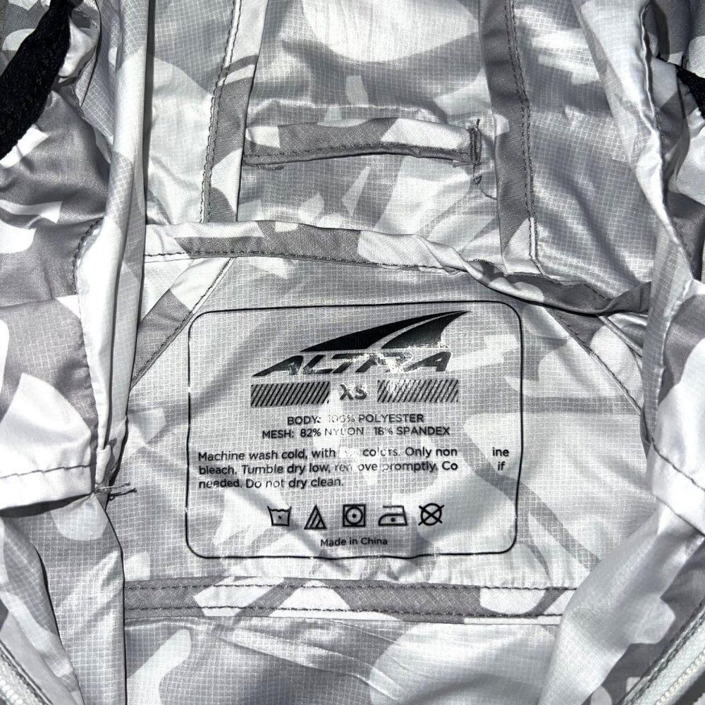 Altrastashjack Fullback Packable Pullover Half Zi… - image 4